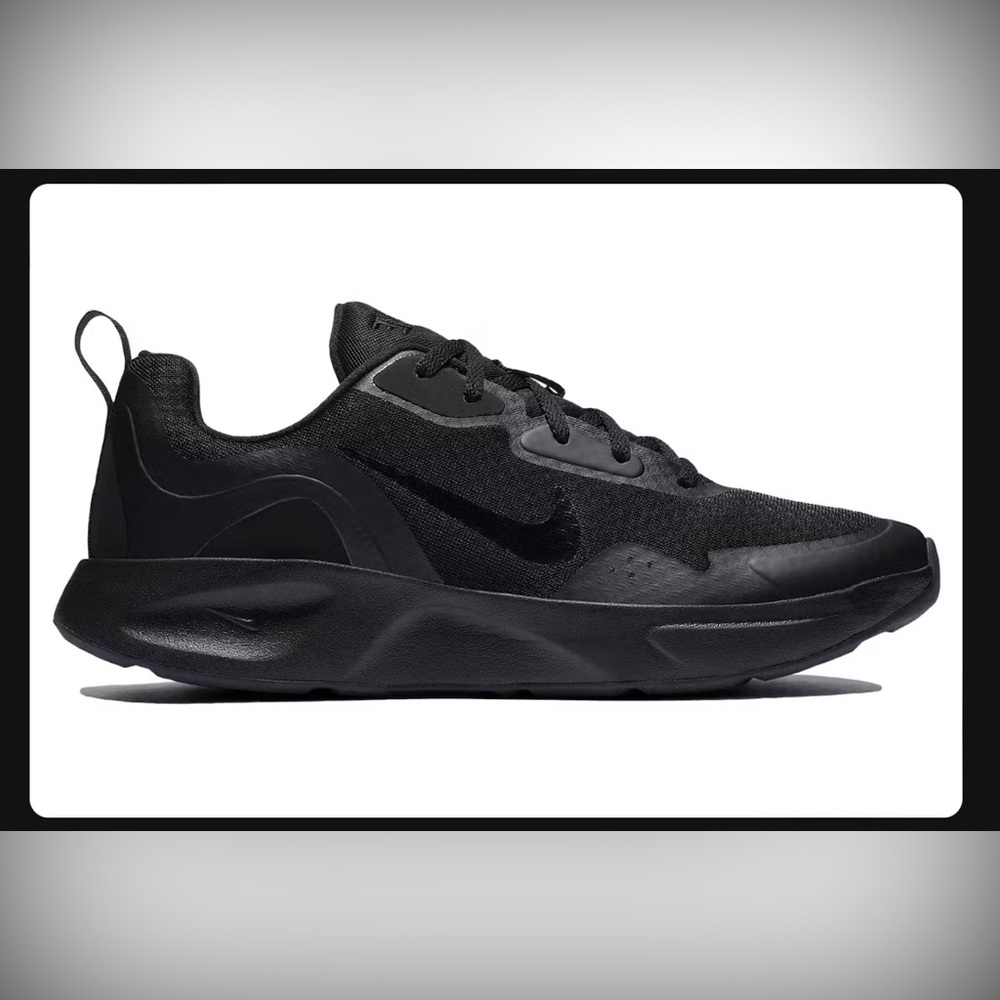 Nike Wearallday Triple Black